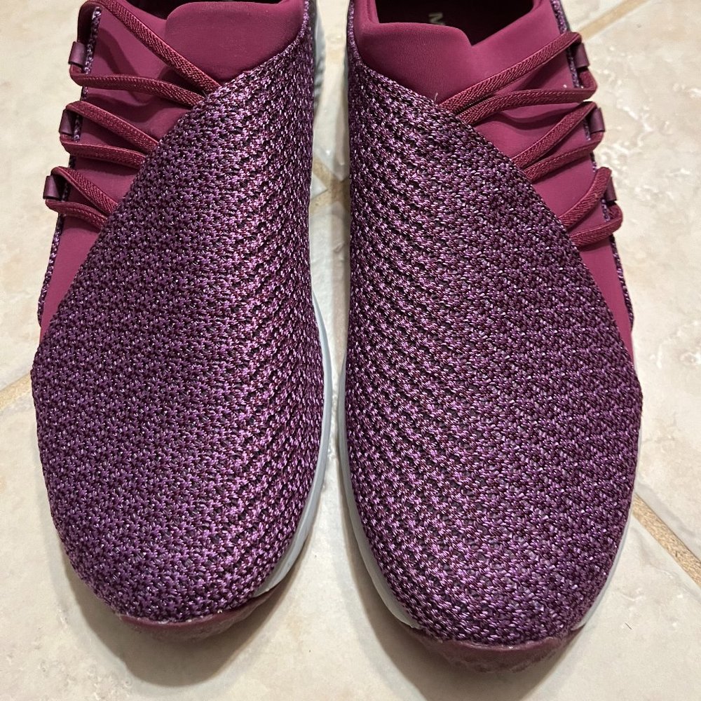 Women's Merrell Slip On Sneakers Size 8